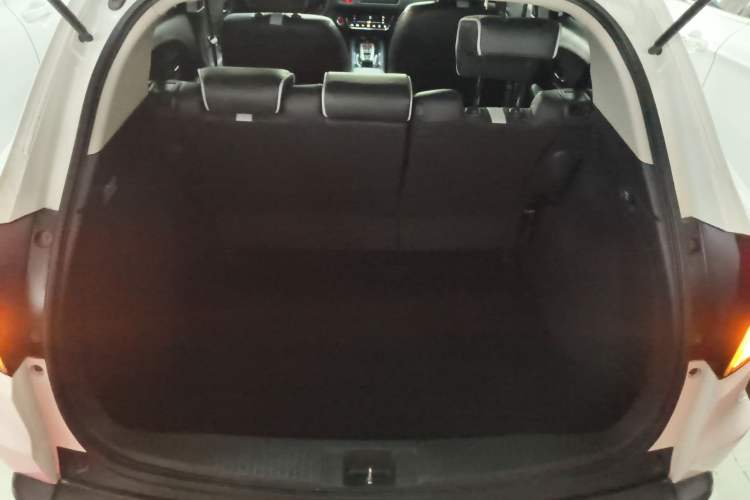 Used Everus VE-1 2020 Travel Edition