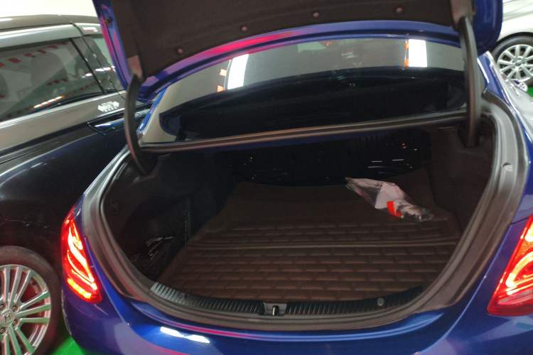 Used Mercedes-Benz C-Class 2015 Restyled C 180 L Sport Edition
