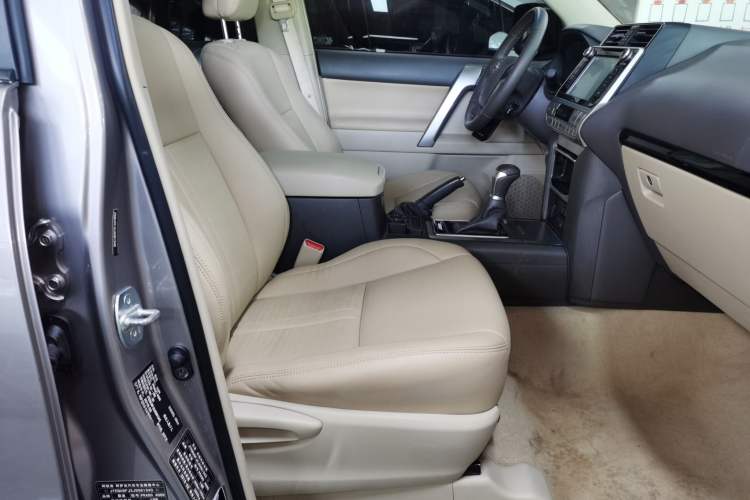 Used Toyota Prado 2018 4.0L TXL Dual Airbags External Mount – Middle East
