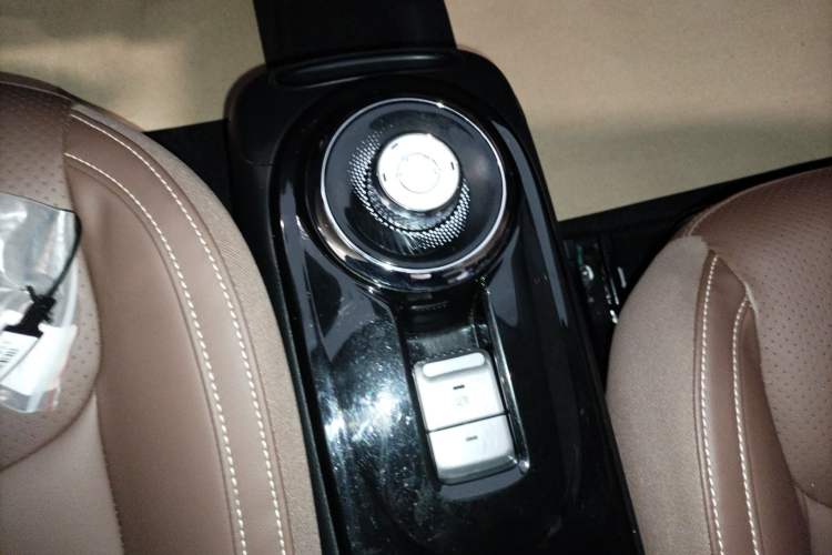 Used Wuling Bingo 2023 333 km Lingxi Connected Version
