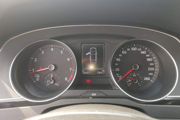 Used Volkswagen Magotan 2017 330TSI DSG Luxury Model Instrument Cluster