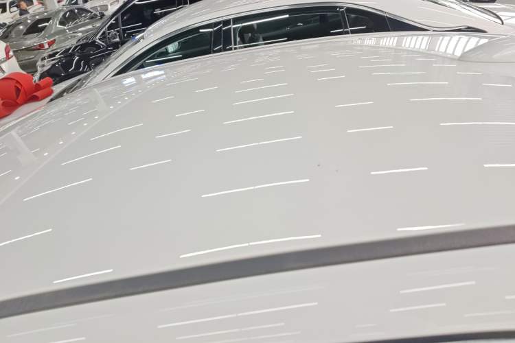 Used Hongqi E-QM5 2022 431 km Charge & Enjoy Edition