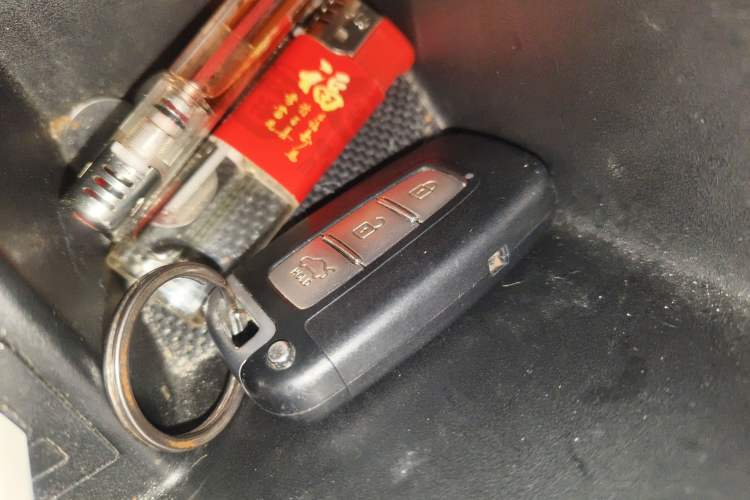 Used Hyundai Elantra (5th Generation / Langdong) 2012 1.6L Manual Leading Model