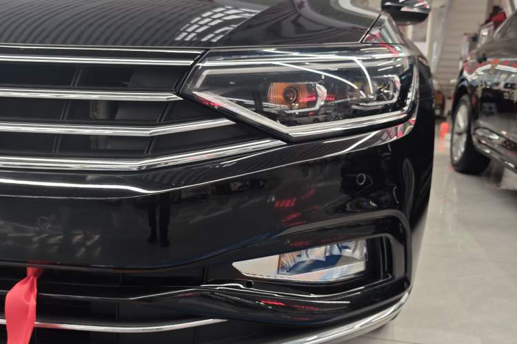 Used Volkswagen Magotan 2020 330TSI DSG Luxury Edition Left Front Headlight