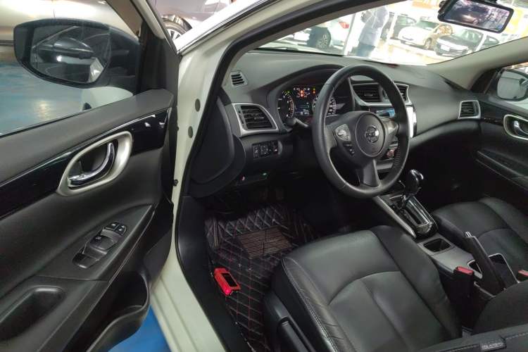 Used Nissan Sylphy 2019 1.6XV CVT Smart Connect Luxury Edition China VI Standard Driver Seat