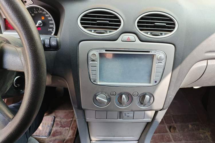 Used Ford Focus 2013 Hatchback Classic 1.8L Manual Base Model