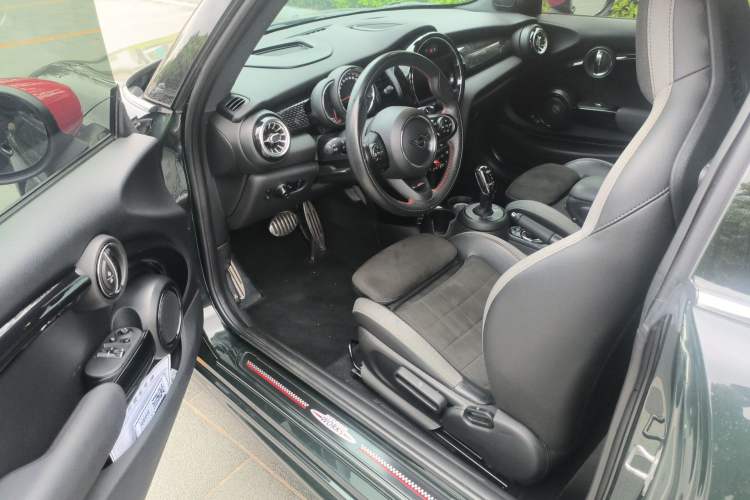Used MINI JCW 2020 2.0T JOHN COOPER WORKS ALL-IN Driver Seat
