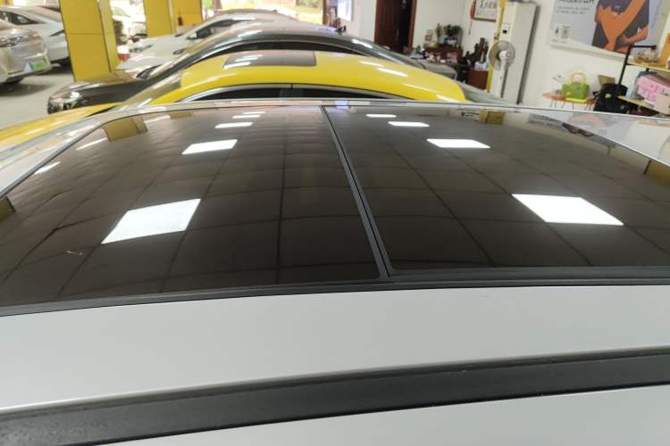 Used CHANGAN OSHAN X5 PLUS 2023 1.5T DCT Pioneer Edition Roof