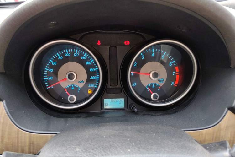 Used Buick Excelle 2015 1.5L Automatic Classic Model Instrument Cluster