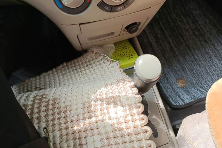 Used Chevrolet Lova 2010 1.4 AT Fashion Edition