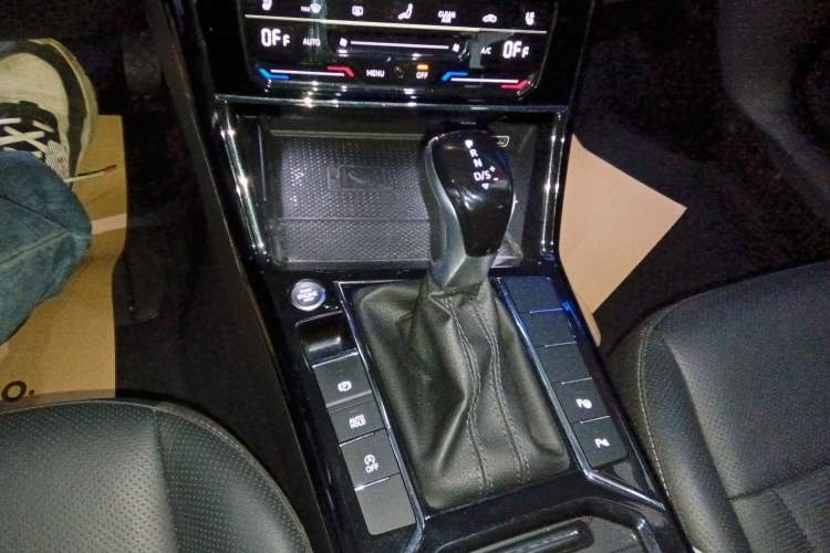 Used Volkswagen Passat 2022 330TSI Luxury Edition