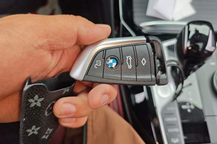 Used BMW X3 2023 xDrive25i M Sport Package Vehicle Key