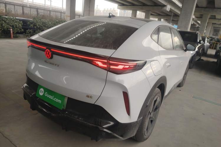 Used Volkswagen ID.UNYX 2024 Pro Long-Range Version
