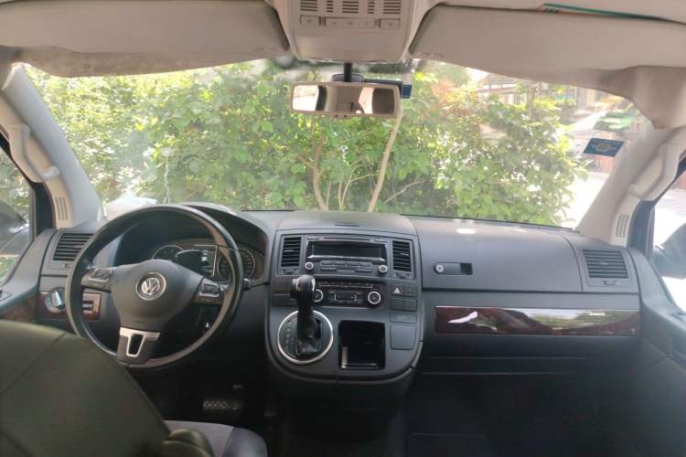 Used Volkswagen Multivan 2012 2.0 TSI Two-Wheel Drive Business Edition