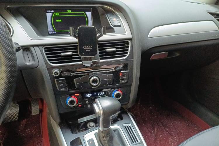 Used Audi A4L 2016 35 TFSI Collector's Edition Automatic Standard Model
