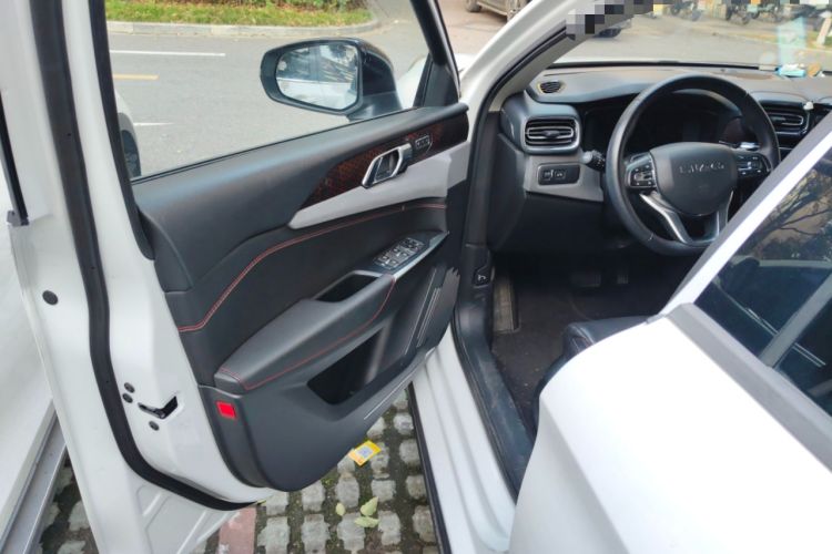 Used Lynk & Co 02 2019 1.5T DCT Two-Wheel Drive Pro Edition China VI Standard Driver Seat