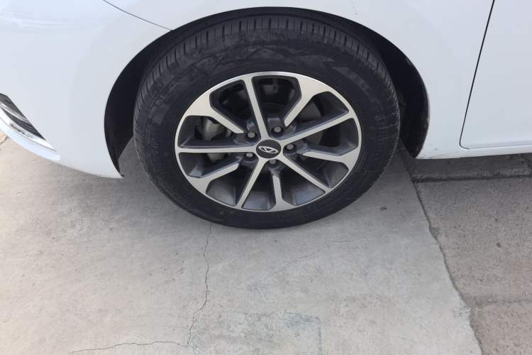 Used Chery Arrizo 5 2021 PRO 1.5L Manual Youth Edition Left Front Wheel Hub