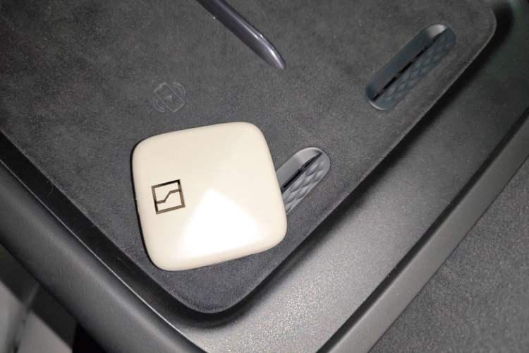 Used Zeekr 007 2024 Rear-Drive Enhanced Version 75 kWh