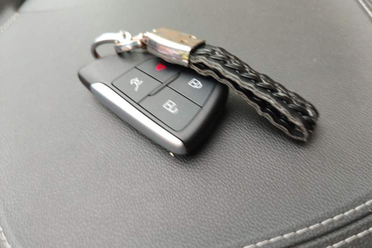 Used Buick Envision 2020 Encore S 652T Two-Wheel Drive Luxury Model