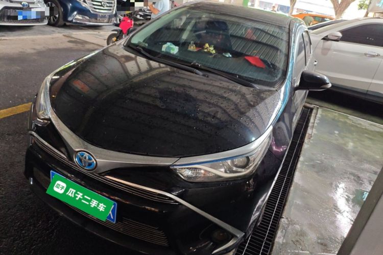 Used Toyota Levin 2016 Dual-Engine 1.8H GS E-CVT Elite Model with Sunroof