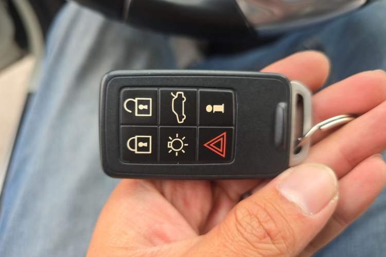 Used Volvo S60 2016 S60L T5 Intelligent Drive Edition Vehicle Key