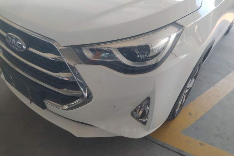 Used JAC Group Refine S3 2017 1.6L Manual Luxury Smart Model Left Front Headlight