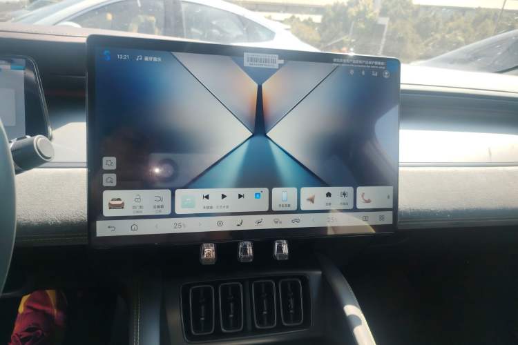 Used BYD Song L EV 2025 Intelligent Driving Version 602 km Range LiDAR-equipped All-Wheel-Drive Type
