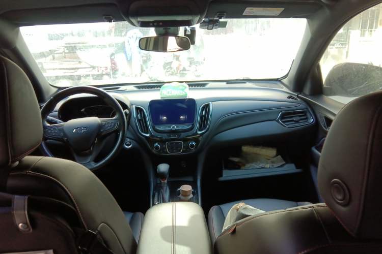 Used Chevrolet Equinox 2021 550T RS Smart Boundary-Pushing Edition