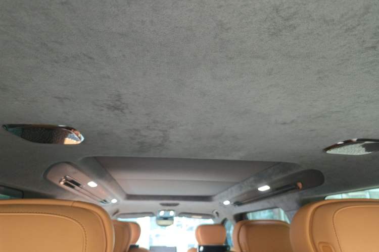 Used Geely Galaxy LEVC L380 2025 805 km Flagship Version All-Wheel Drive Headliner