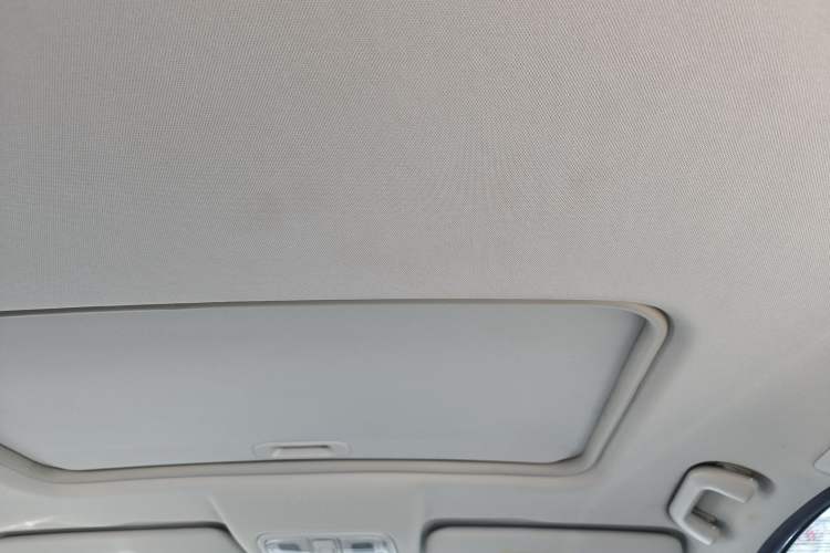 Used Landian E5 2023 1.5L DE-i 100KM Comfort Edition 7-Seater