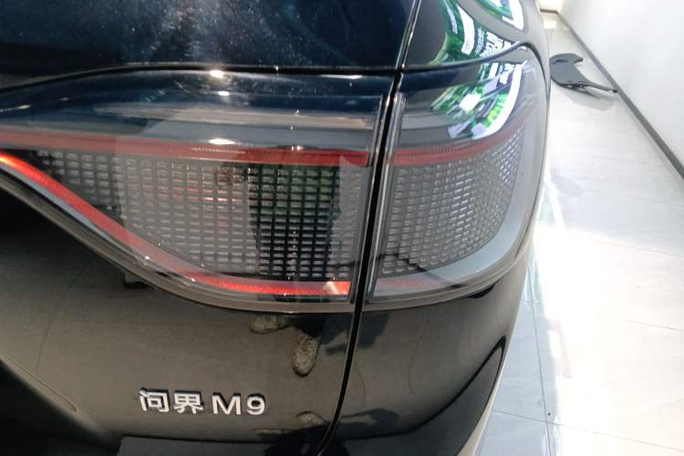 Used Hima AITO M9 2024 Range-Extended Max Edition 42 kWh 6-Seater Version
