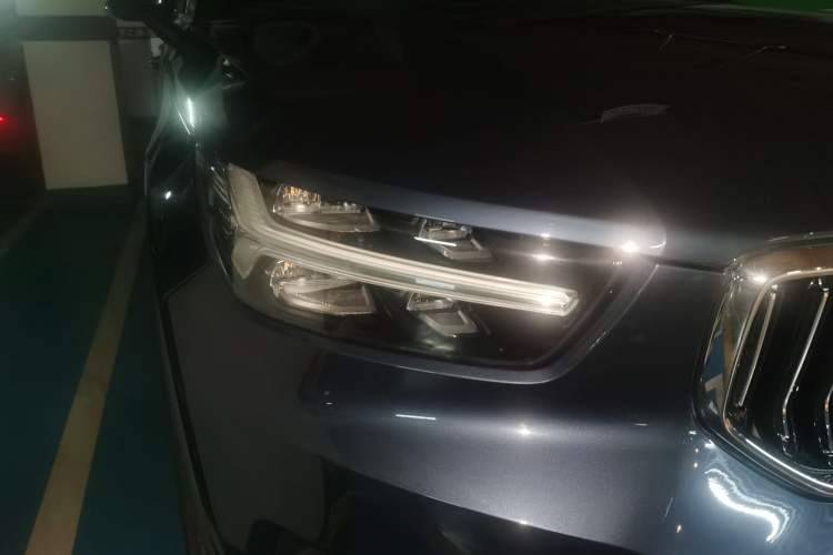 Used Volvo XC40 2020 T3 Zhiyuan Luxury Edition Right Front Headlight