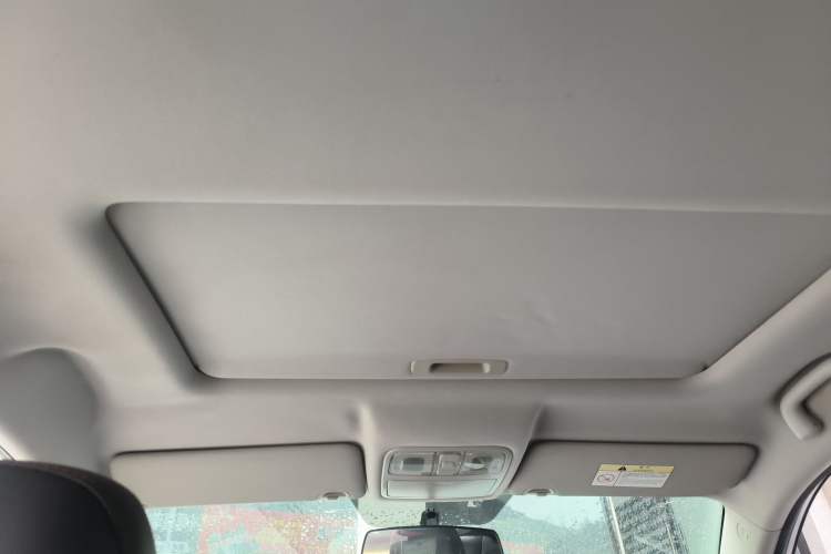 Used CHANGAN CS75 2016 1.8T Automatic Elite Model China V Standard Headliner