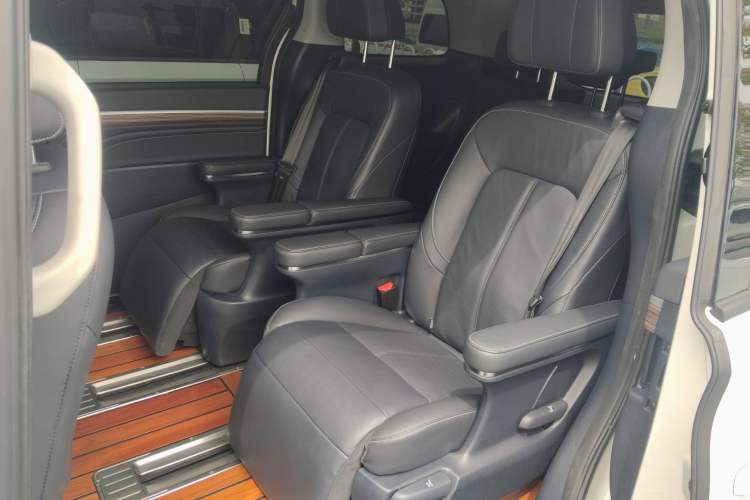 Used GAC Trumpchi M8 2021 Lingxiu Series 390T Deluxe Edition Left Rear Seat