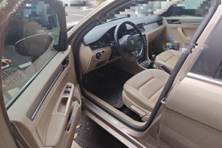 Used Volkswagen Bora 2014 1.6L Manual Comfort Model Driver Seat