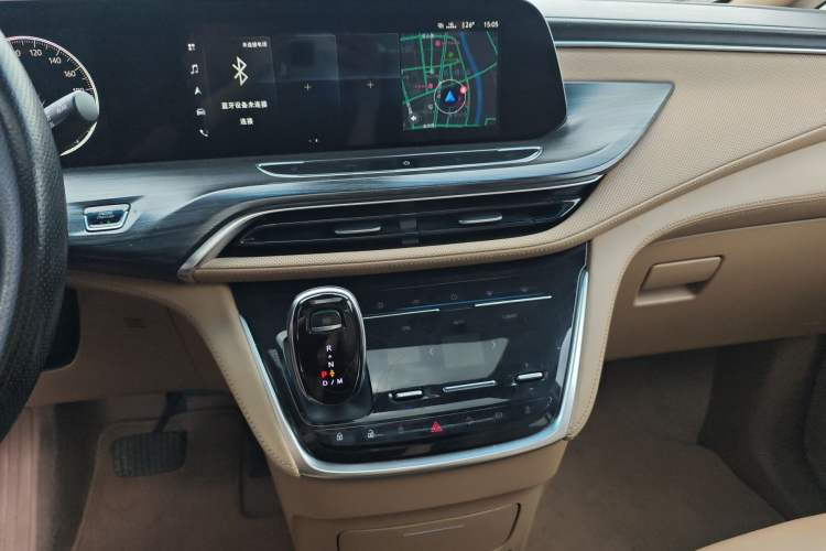 Used Buick GL8 2020 ES Land Cruiser 653T Luxury Edition
