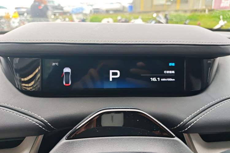 Used Xiaomi Auto SU7 2024 Four-Wheel Drive Ultra-Long Range Advanced Intelligent Driving Max Edition
