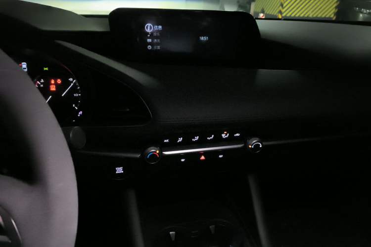 Used Mazda Mazda 3 Axela 2023 1.5L Manual ZhiMei Edition