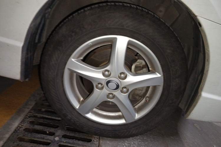 Used CIIMO 2015 1.8L Automatic Comfort Edition
