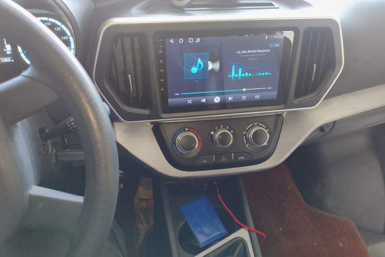 Used Chana Ruixing M60 2023 1.5L GDI Comfort Van 2-Seater
