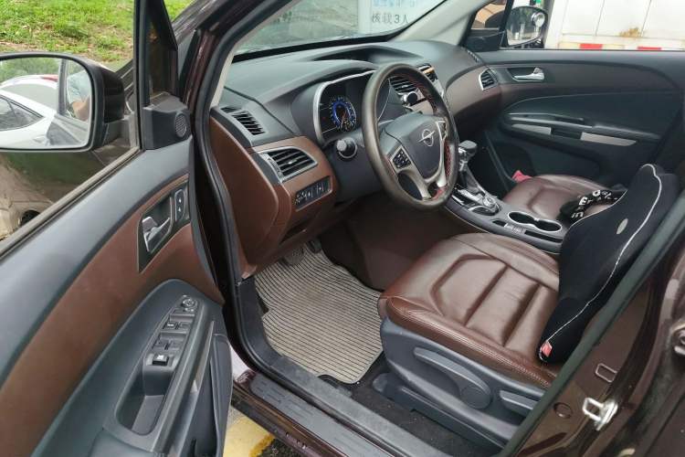 Used Haima V70 2016 1.5T Automatic "Comfort & Enjoyment" 6-Seater Driver Seat