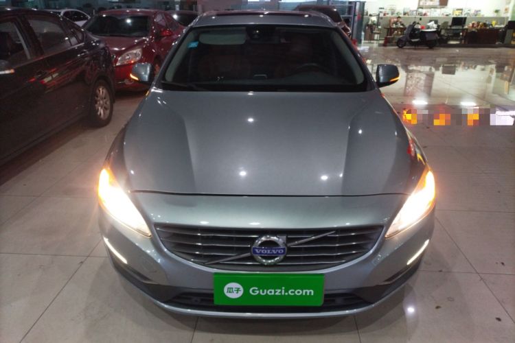 Used Volvo V60 2014 T5 Zhiya Edition