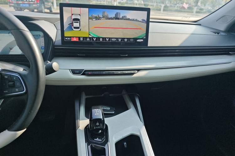 Used Geely Auto Emgrand L HiP 2022 1.5TD-DHT Pro 100KM Super Swift