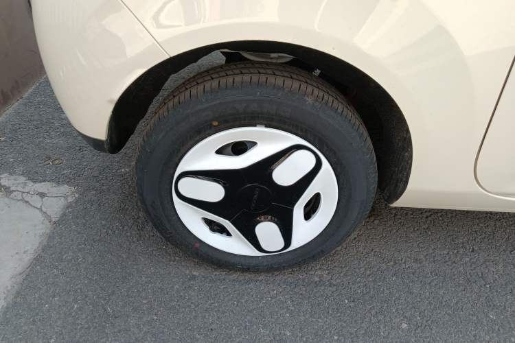 Used Geely Galaxy Panda 2025 210 km – Yuanqi Bear