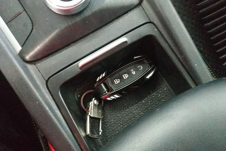 Used Great Wall Poer 2023 2.0T Commercial Version Automatic Diesel Two-Wheel Drive Elite Trim with Long Bed – GW4D20M
