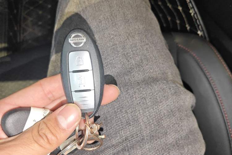 Used Nissan Qashqai 2019 2.0L CVT Luxury Edition Interior 1