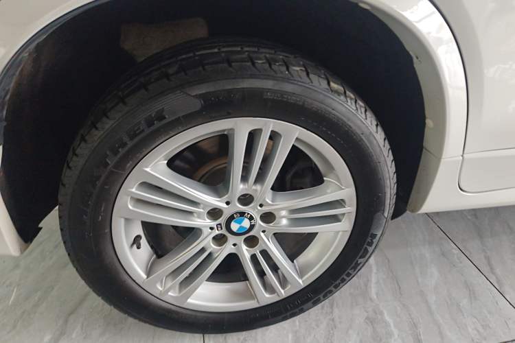 Used BMW X4 2016 xDrive20i M Sport Edition Right Rear Wheel Hub
