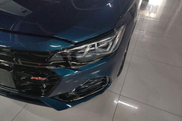 Used Chevrolet Monza 2020 Light Hybrid RS 330T Automatic Comfort Edition Left Front Headlight