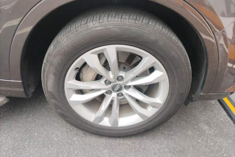 Used Audi Q7 2016 45 TFSI Technology Edition
