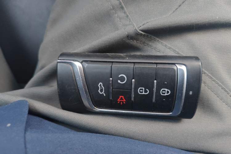 Used GAC Trumpchi M8 2021 Revised Version Lingxiu Series 390T Luxury Edition Vehicle Key